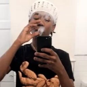 Meet your Posher, Amacc